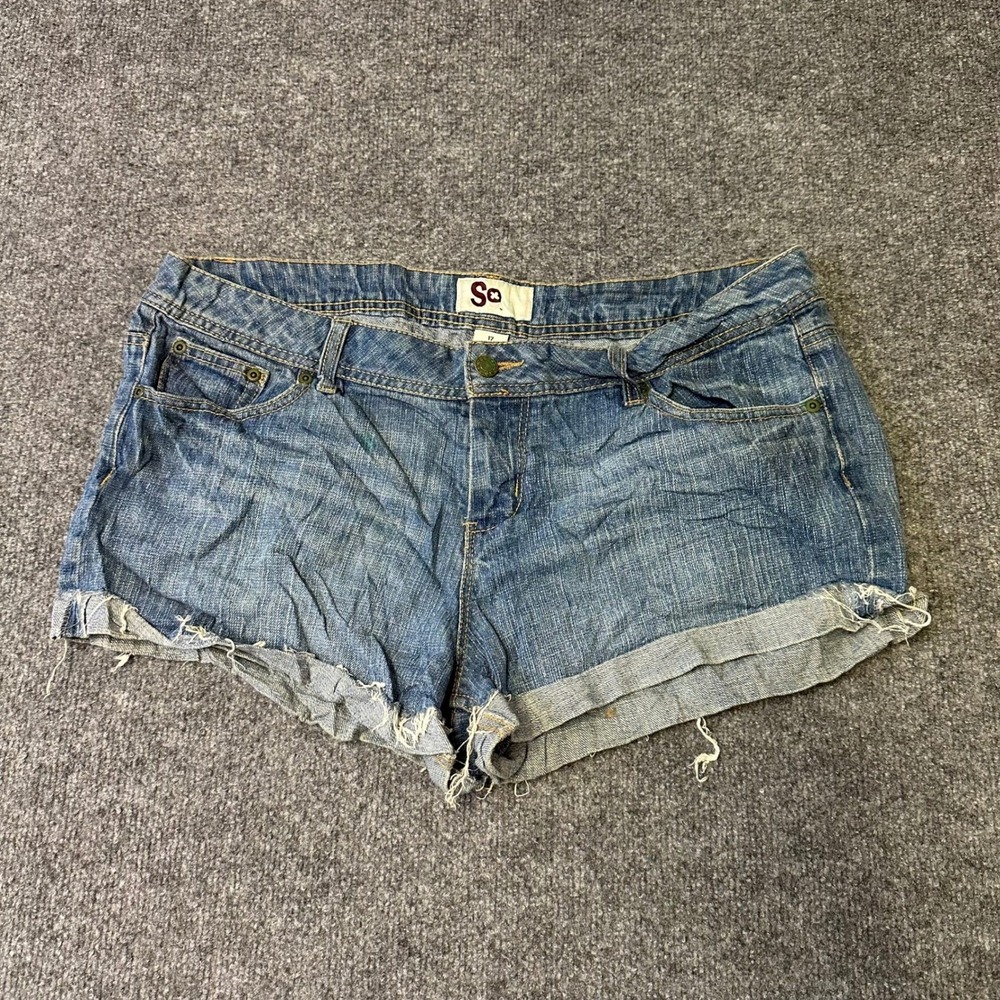SO Denim Shorts Womens Size 17 Blue Raw Hem Frayed Low Rise Cotton Casual Cutoff